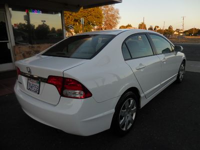 2010 Honda Civic - Photo 3