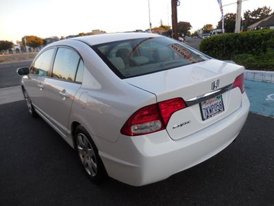 2010 Honda Civic - Photo 5