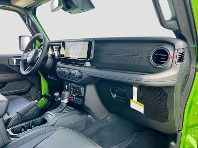 2026 Jeep Wrangler — photo 29 view