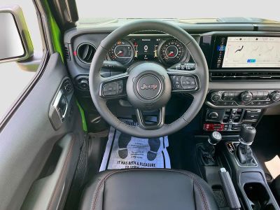 2026 Jeep Wrangler — photo 23 view