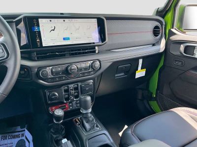 2026 Jeep Wrangler — photo 24 view