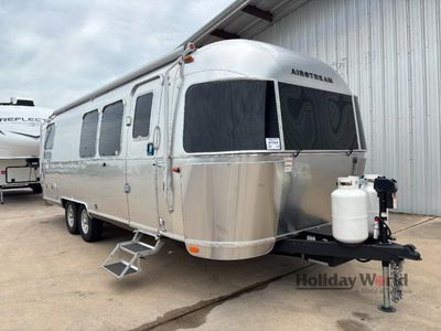 2025 Airstream Flying Cloud - Photo 1