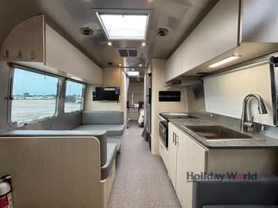 2025 Airstream Flying Cloud - Photo 4