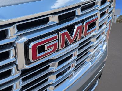 2026 GMC Yukon — detail view
