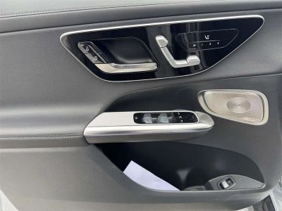 2026 Mercedes-Benz GLC - Photo 17