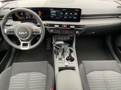 2026 Kia K5 — photo 12 view