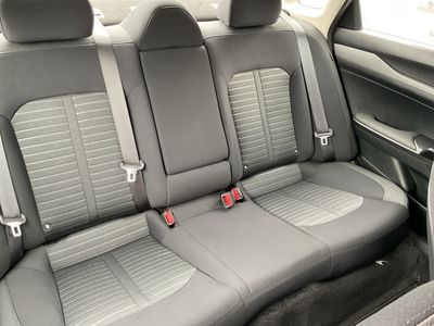 2026 Kia K5 — photo 14 view