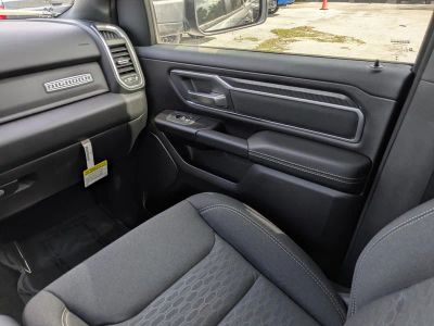 2026 Ram 1500 — photo 16 view