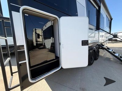 2026 Brinkley Model Z - Photo 60