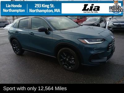 2025 Honda HR-V Sport - Photo 2