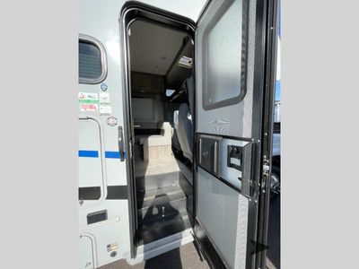 2021 Coachmen RV Cross Trek XL - Photo 8