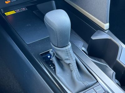 2026 Toyota Camry - Photo 22