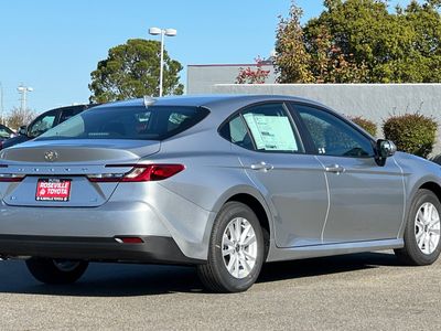 2026 Toyota Camry - Photo 2