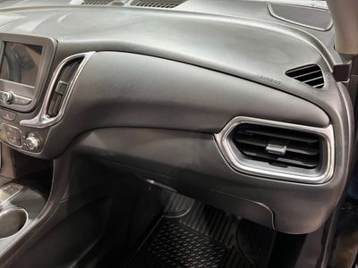 2019 Chevrolet Equinox — photo 12 view