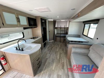 2026 Gulf Stream RV Yellowstone Classic - Photo 9