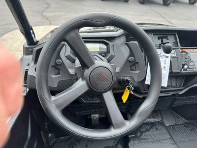 2025 Honda Pioneer 1000-5 Deluxe - Photo 8