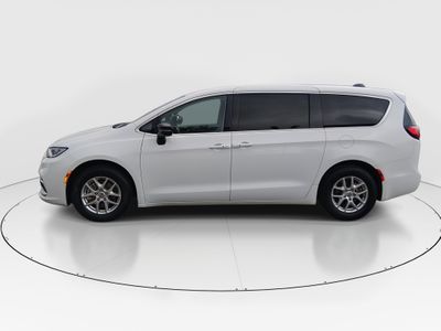 2024 Chrysler Pacifica — interior view