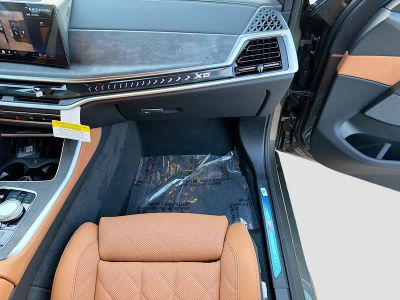 2026 BMW X5 — photo 17 view