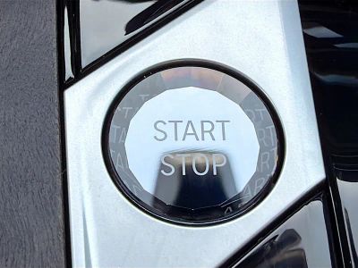 2026 BMW X5 — photo 36 view