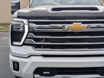 2024 Chevrolet Silverado 3500HD — photo 10 view