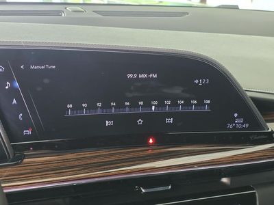 2023 Cadillac Escalade - Photo 33