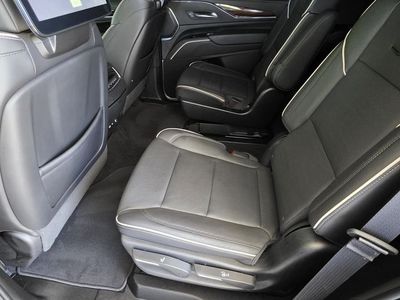 2023 Cadillac Escalade - Photo 10