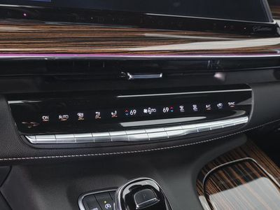 2023 Cadillac Escalade - Photo 35