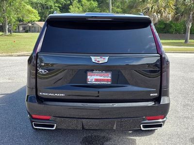 2023 Cadillac Escalade - Photo 3