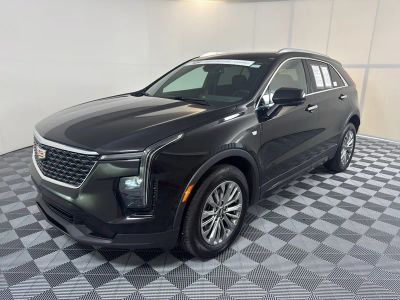 2025 Cadillac XT4 Premium Luxury in Stellar Black Metallic — front three-quarter view