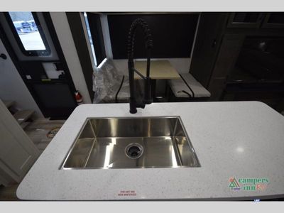 2026 Venture RV SportTrek Touring Edition — photo 35 view