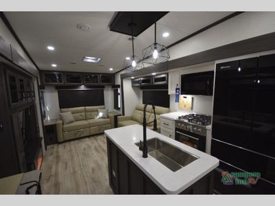 2026 Venture RV SportTrek Touring Edition — photo 47 view