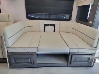 2026 Forest River Georgetown 5 Series GT5 - Photo 28