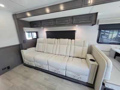 2026 Forest River Georgetown 5 Series GT5 - Photo 19