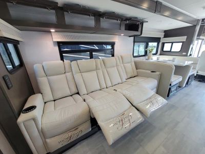 2026 Forest River Georgetown 5 Series GT5 - Photo 22