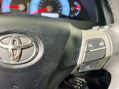 2010 Toyota Camry — photo 17 view