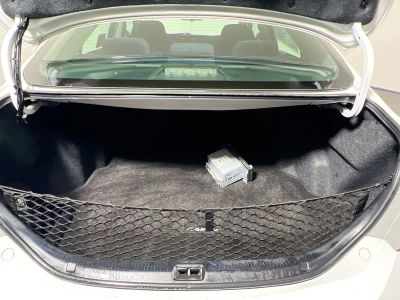 2010 Toyota Camry — photo 30 view
