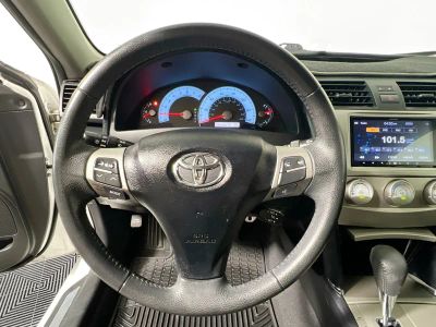 2010 Toyota Camry — photo 15 view
