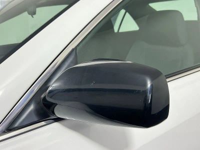 2010 Toyota Camry — photo 10 view