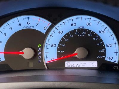 2010 Toyota Camry — photo 19 view