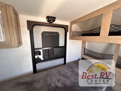 2026 Ember RV E-Series - Photo 32