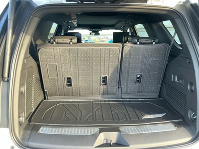 2026 Chevrolet Tahoe - Photo 18