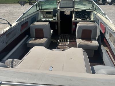 1986 STING RAY SVC 207 SS CUDDY 5.7L 260 HP V8 TANDEM TRL - Photo 5