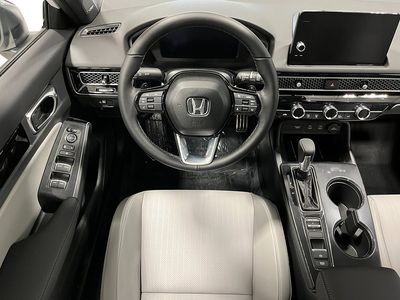 2026 Honda Civic Hatchback Hybrid — photo 20 view
