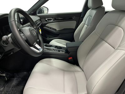 2026 Honda Civic Hatchback Hybrid — photo 11 view