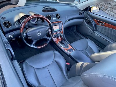 2004 Mercedes-Benz SL-Class - Photo 25