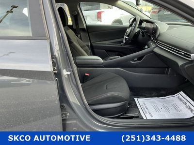 2024 Hyundai Elantra - Photo 11