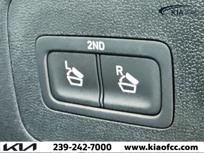 2026 Kia Sorento — photo 13 view