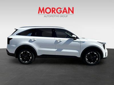 2026 Kia Sorento — photo 7 view