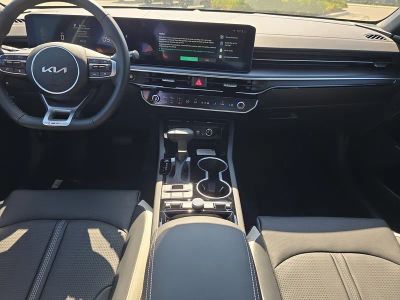 2026 Kia K5 — photo 14 view