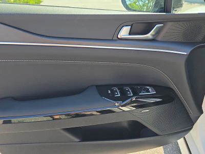 2026 Kia K5 — photo 17 view